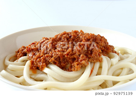 うどんを使った汁なし担々麺 うどんを使った汁なし担々麺 92975139