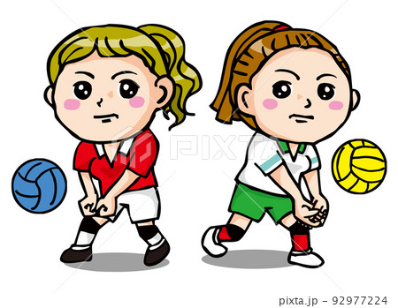 バレーボールする真剣な顔の女の子二人 92977224