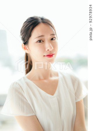 女性ポートレート 女性ポートレート 92978934