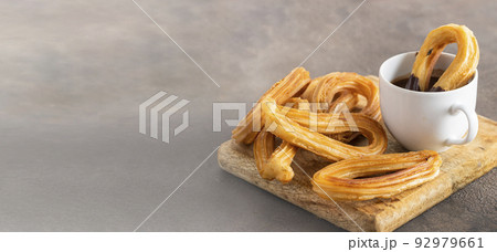 Typical Spanish Breakfast 92979661