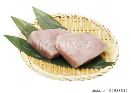 冷凍メカジキマグロ切身_03（パス付） 92983352