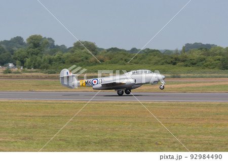 イギリス空軍ミーティアT7離陸 イギリス空軍ミーティアT7離陸 92984490