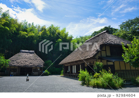 茅葺屋根の古民家が残る小谷戸の里 舞岡公園 茅葺屋根の古民家が残る小谷戸の里 舞岡公園 92984604