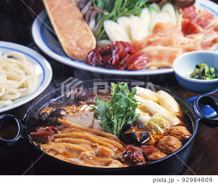 名古屋コーチンの鶏すき焼き 92984609