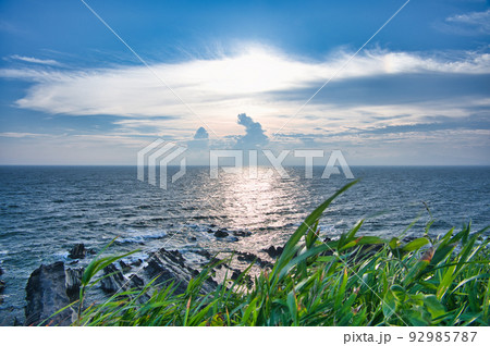 荒崎公園 夕日の丘から眺める海 荒崎公園 夕日の丘から眺める海 92985787