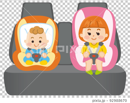 ベビーシートに座った赤ちゃん　チャイルドシートに座った子供 92988670