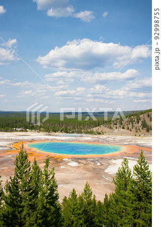 イエローストーン国立公園 グランド・プリズマティック・スプリング grand prismatic イエローストーン国立公園 グランド・プリズマティック・スプリング grand prismatic 92998755