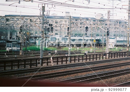 通勤電車 92999077