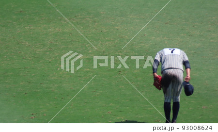 お辞儀する高校球児 お辞儀する高校球児 93008624