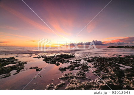 夕日 夕焼け 夕暮れ 93012643