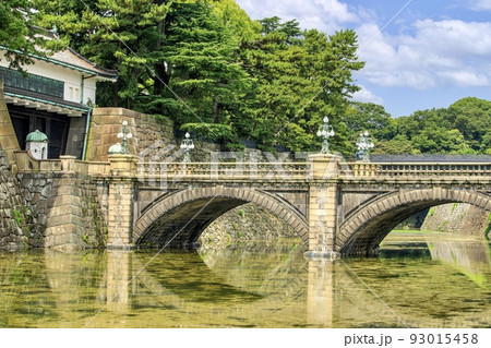 東京都　皇居二重橋と正門 93015458