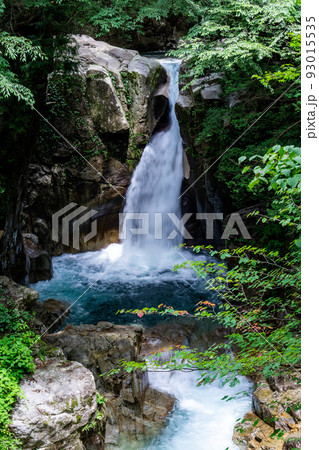 岐阜県中津川市の竜神の滝 93015535