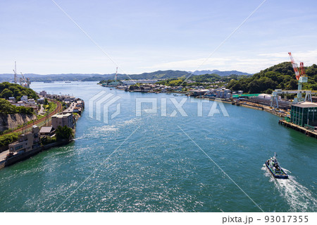 尾道大橋から見た尾道水道の風景 93017355