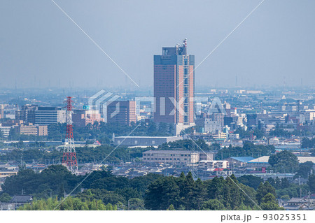 高台から撮影した群馬県庁 高台から撮影した群馬県庁 93025351