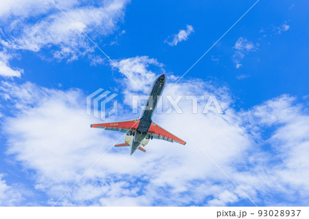 《飛行機》ボンバルディア Bombardier CRJ-700 93028937