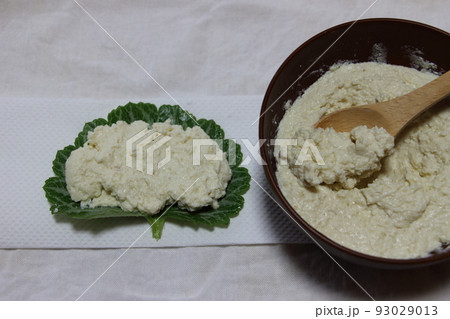 豆腐湿布(民間療法)豆腐パスターで解熱 豆腐湿布(民間療法)豆腐パスターで解熱 93029013