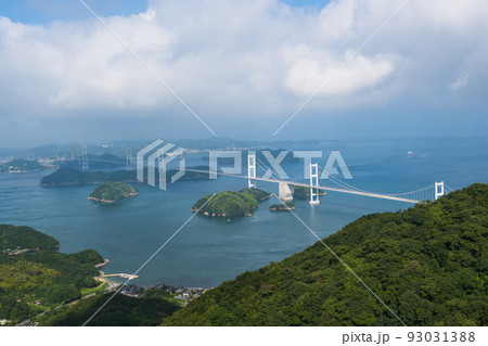 瀬戸内海を跨ぐ来島海峡大橋 瀬戸内海を跨ぐ来島海峡大橋 93031388
