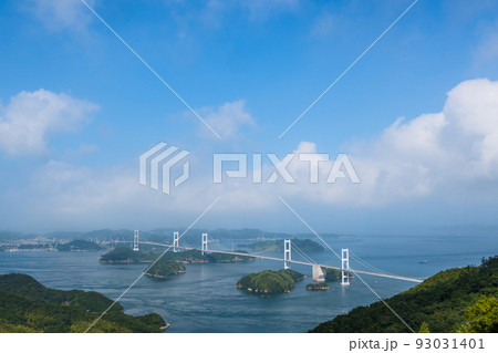 瀬戸内海を跨ぐ来島海峡大橋 瀬戸内海を跨ぐ来島海峡大橋 93031401