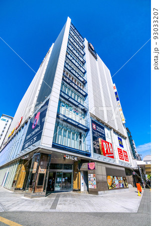 日本の川崎都市景観　川崎駅東口の川崎ダイスなど望む 93033207