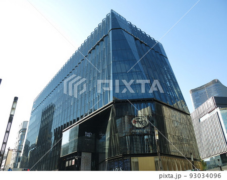 東急プラザ銀座の外観（数寄屋橋交差点側） 93034096