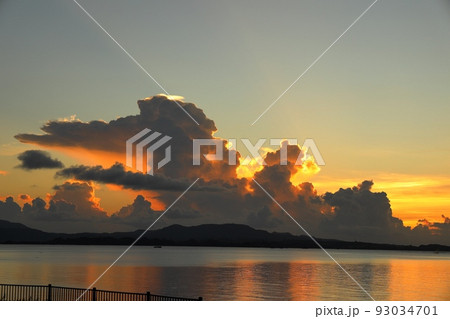 夕陽 93034701