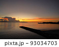 夕陽 93034703