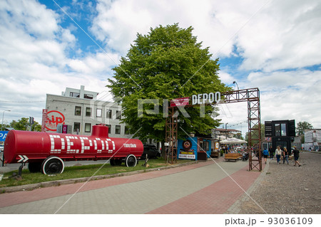 エストニア・タリンのおしゃれスポット！ 新市街にあるテリスキヴィ クリエイティブ シティ 入り口 93036109