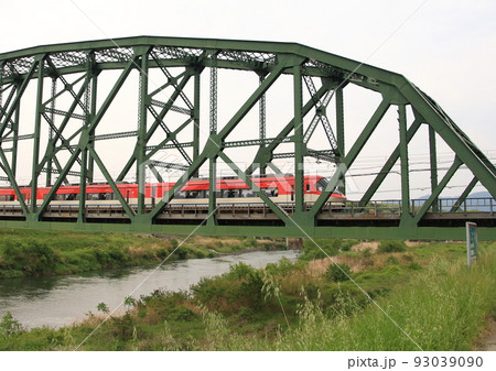 日本一スパンの長いトラス橋・近鉄京都線澱川橋梁 日本一スパンの長いトラス橋・近鉄京都線澱川橋梁 93039090