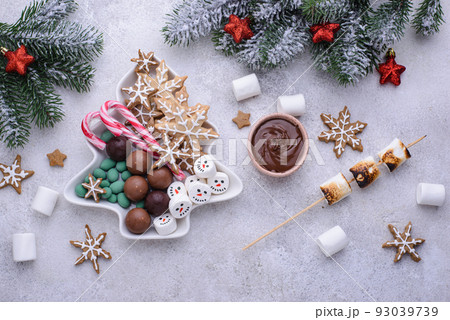 Christmas sweets, cookies and marshmallow 93039739