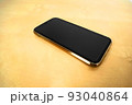 スマホ 93040864