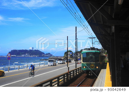 8月　鎌倉1384江の島と江ノ電鎌倉高校前駅 93042649