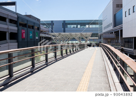 【太田川駅】駅前のペデストリアンデッキの風景 93043892