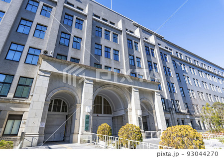 東京都千代田区霞ヶ関 快晴の財務省・国税庁本庁舎 東京都千代田区霞ヶ関 快晴の財務省・国税庁本庁舎 93044270