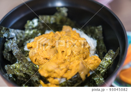 ウニ丼 ウニ丼 93045082