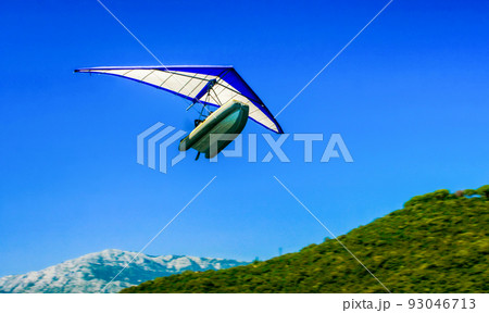 Flying boat with rogalo wing 93046713
