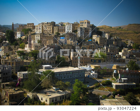 View to Jibla old city and former synagogue, Yemen 93047224