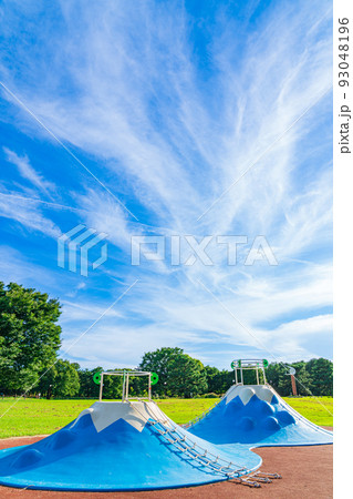 広々とした緑あふれる、庄内緑地公園〈愛知県名古屋市〉 93048196