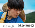 宮城県石巻市で水産業の未来を担う若手漁師 93049042