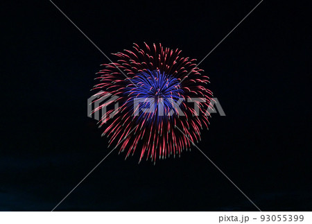 夏の花火、はなび、華火、煙火、花火大会、fireworks。 93055399