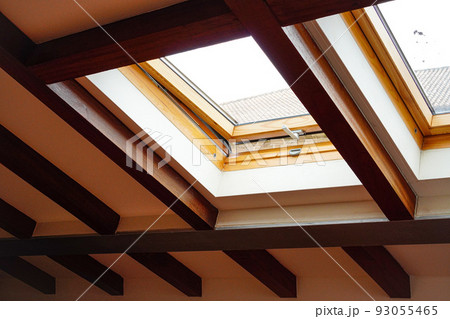 明り取りの天窓(トップライト) 明り取りの天窓(トップライト) 93055465