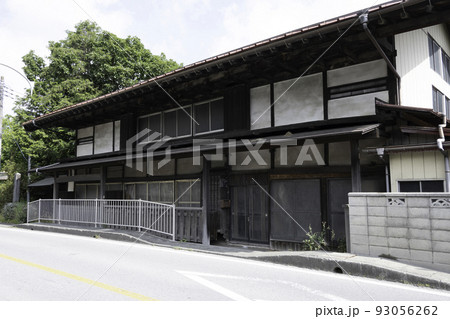旧甲州街道中初狩宿本陣跡 93056262