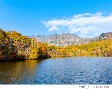 戸隠・鏡池(秋) 戸隠・鏡池(秋) 93058146