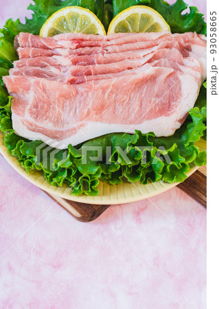 豚肉　ロース　薄切り 93058665