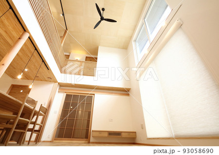 お洒落なリビングダイニングキッチン イメージ 93058690