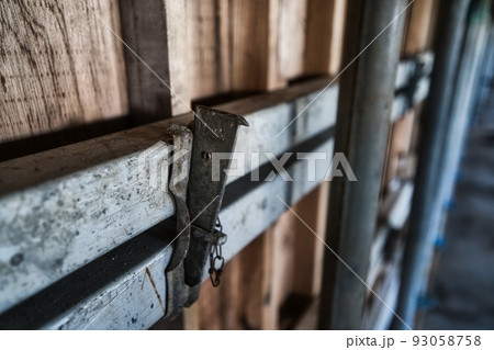 型枠支保工 93058758