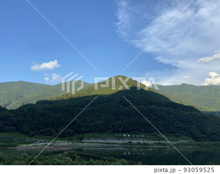 大川ダム公園(若郷湖西公園)からの風景 大川ダム公園(若郷湖西公園)からの風景 93059525
