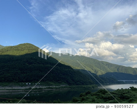 大川ダム公園(若郷湖西公園)からの風景 大川ダム公園(若郷湖西公園)からの風景 93059527
