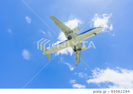 《飛行機》エアバス　AirbusA320  (A320ceo ファミリー) 93062294