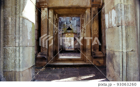 Prasat Muang Tam @Thailand / ムアンタム遺跡 @タイ国 93063260