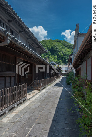 古い町並みを残す静かなたけはら町並み保存地区 古い町並みを残す静かなたけはら町並み保存地区 93066499